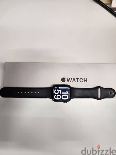 Apple WATCH SE Gen1 0