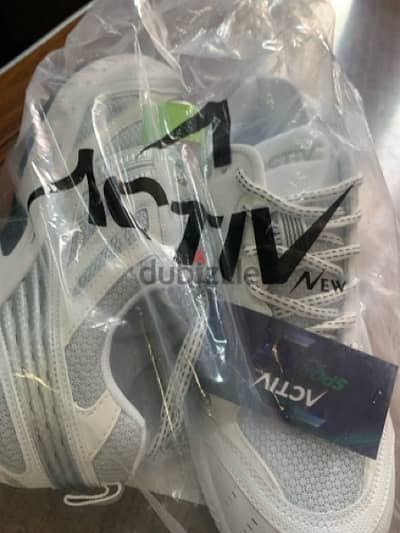 Activ running shoes