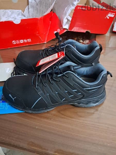 Puma safety shoes size 42 1