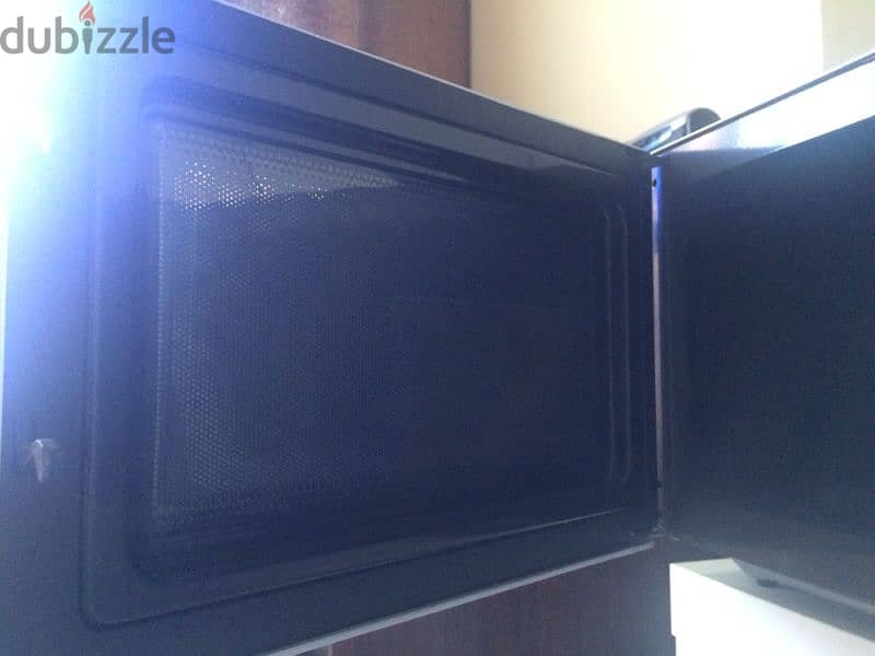 LG Microwave Oven - مايكرويف إل جي 6