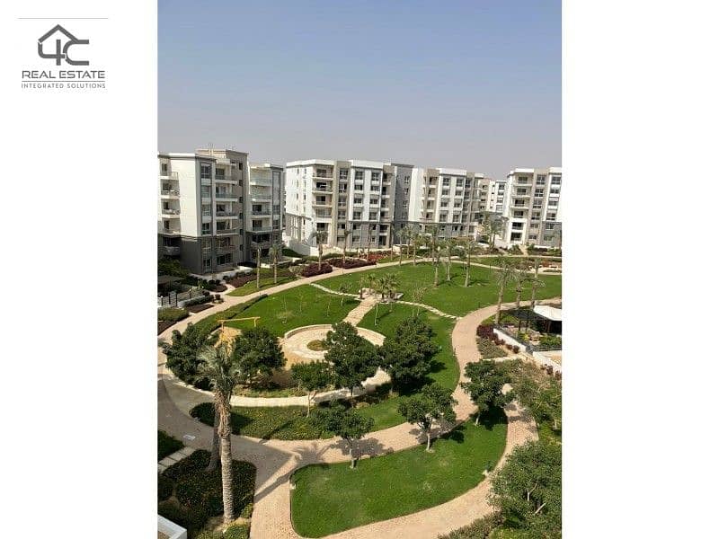 3 bedroom apartment 192 m with panoramic view with lowest price in the market bahry in Hyde Park Compound, Fifth Settlement 3