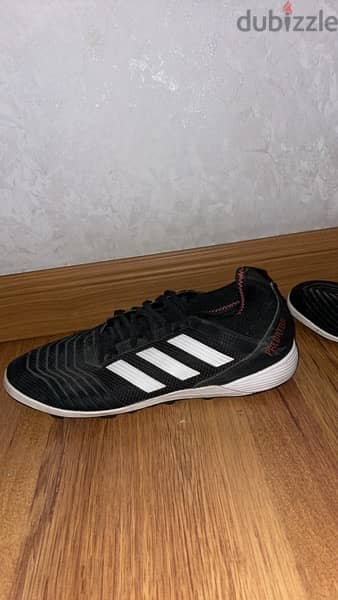 very good condition ( football shoes) 2