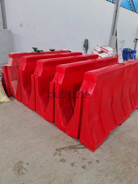 Plastic road barriers حواجز طريق بلاستيكيه (صداده) 6