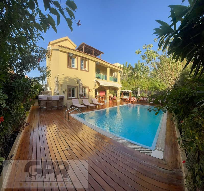 luxury villa (Palace) 3th floors with swimming pool in hyde park / فيلا مستقلة بالكامل 6غرف نوم ماستر في هايد بارك على شارع التسعين دايركت 2