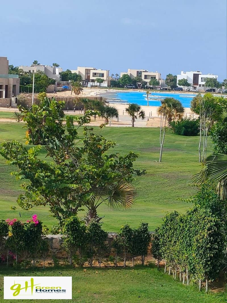 Stand Alone Villa 350m Garden and Lagoon View in Hacienda Bay 1