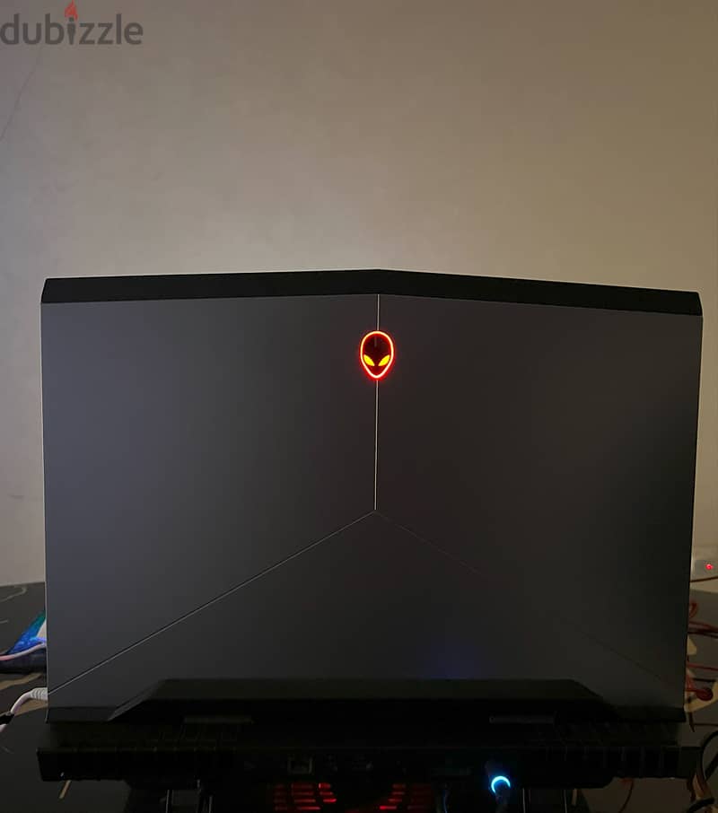 Alienware 17 R4 laptop 2