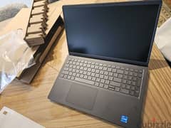 Dell Vostro 3520 - New