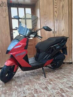 Matrix RS 200cc 4 Month old 3 Years Licence from German Owner