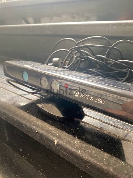 xbox 360 used in good condition 2