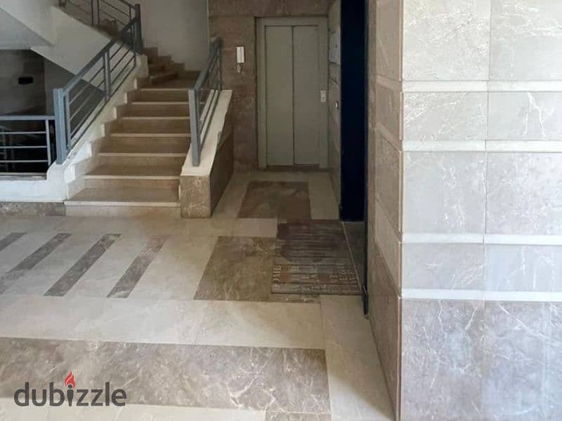 Apartment for sale in the Fifth Settlement, on the landscape, in the Taj City Compound, directly in front of the airport, along Al Thawra Street 14