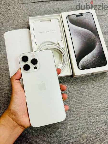 زيرو IPhone 15 Pro Max لون مميز حاله جديده بسعر مميز 0