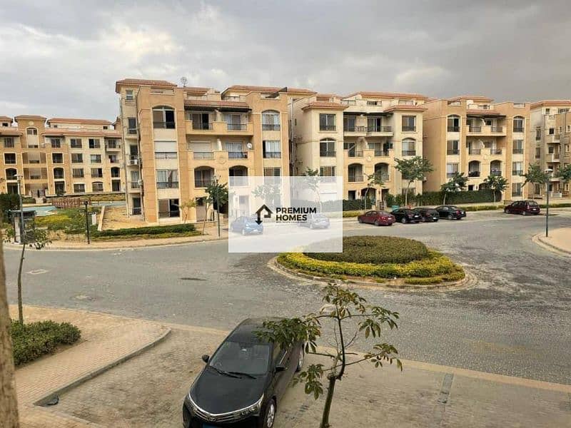 3-bedroom apartment, immediate delivery, landscape view, at a bargain price, in Stone Residence Compound, Fifth Settlement 7