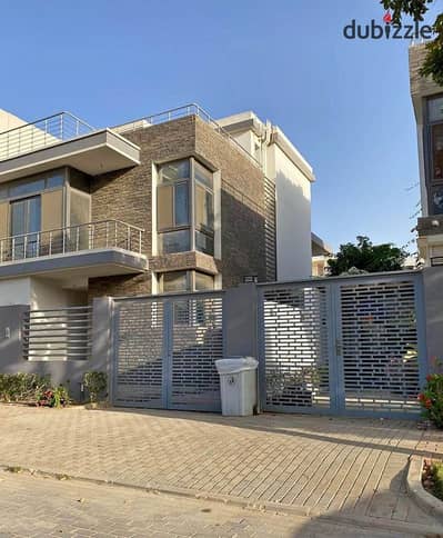 فيلا للبيع جوا كمبوند ساكن بالفعل امام مطار القاهرة - Villa for sale inside a compound that already lives in front of Cairo Airport