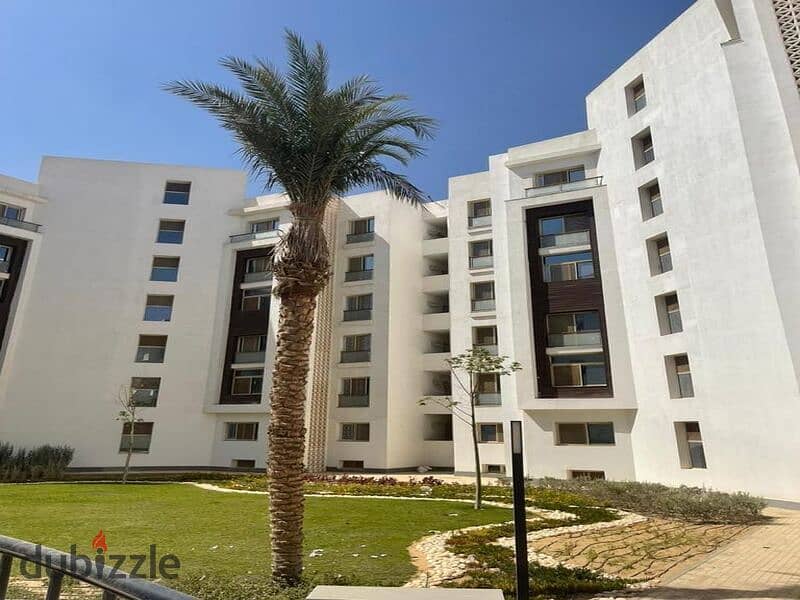 3-bedroom apartment for sale with only 5% down payment in the capital, in Al-Maqsad Compound, next to the Green River and in front of the iconic tower 3