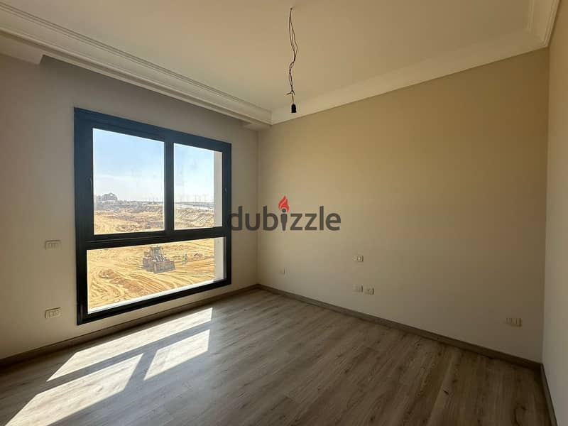 بنتهاوس للإيجار مطبخ وتكييفات جاهز للسكن 200 متر في الباتيو 7 لافيستا El Patio 7 - La Vista 2