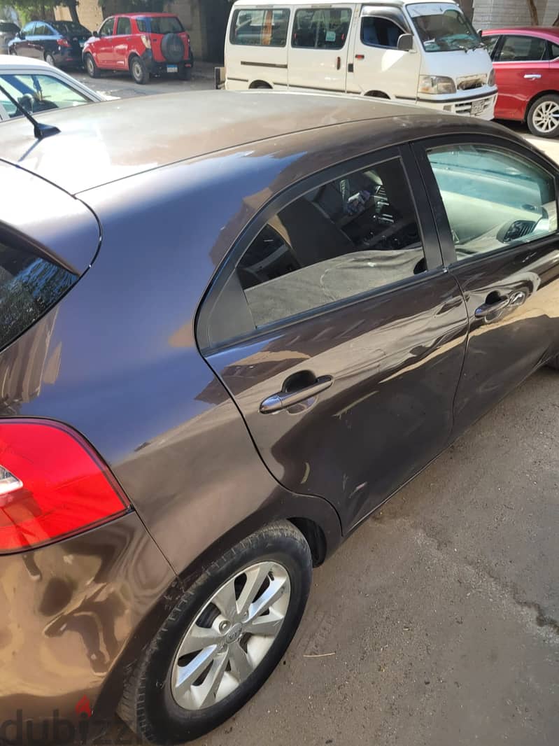 Kia Rio 2015 6