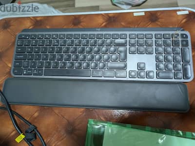 Logitech MX keys لوچيتك كيبورد لوجيتك كيبورد