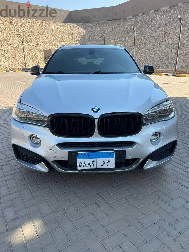 BMWX6 2017 1