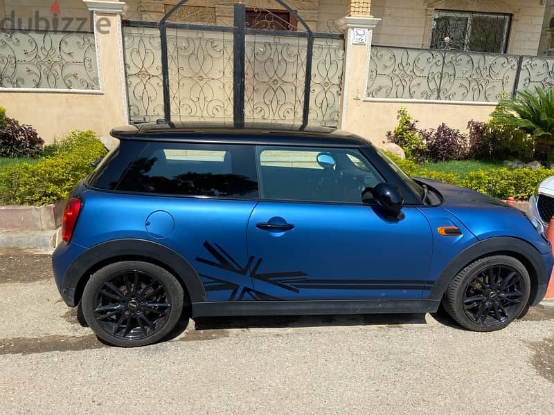 MINI Cooper 2019 1