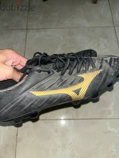 جزمه ستارز mizuno اصلي