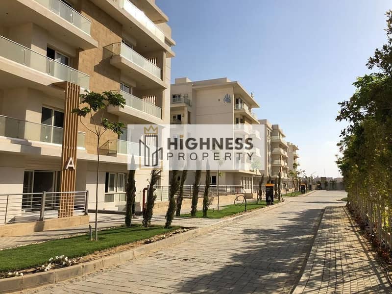 Apartment with garden, 190 m, for sale at a very special price in Mountain View iCity October Compound, with the longest payment period 12