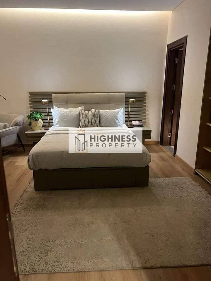 With the lowest down payment, an apartment for sale at a very special price, 160 m, immediate delivery, in 6th October, near Sheikh Zayed, sun capital 11