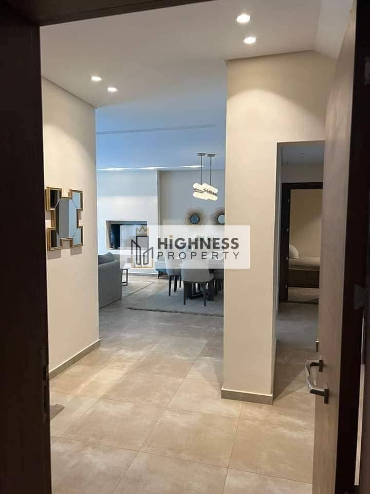 With the lowest down payment, an apartment for sale at a very special price, 160 m, immediate delivery, in 6th October, near Sheikh Zayed, sun capital 13