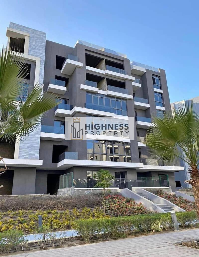 With the lowest down payment, an apartment for sale at a very special price, 160 m, immediate delivery, in 6th October, near Sheikh Zayed, sun capital 1