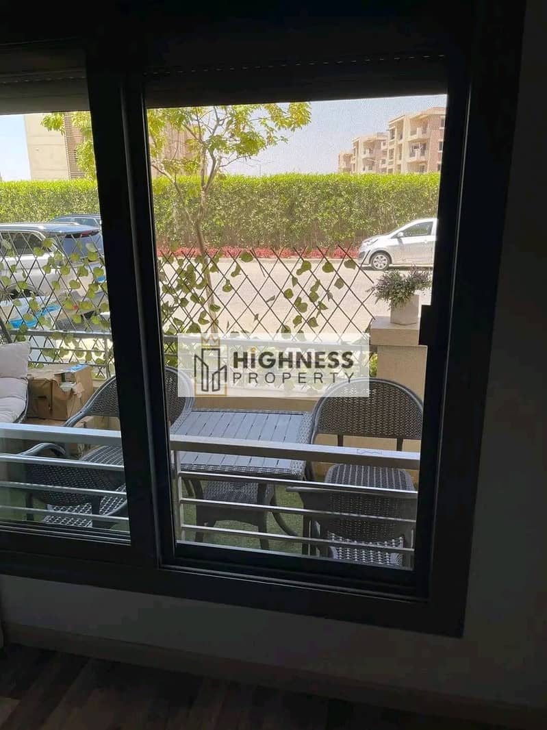 Apartment for sale, 136 meters, at a very special price, directly in front of the airport, next to the Kempinski Hotel in New Cairo, Taj City Compound 17