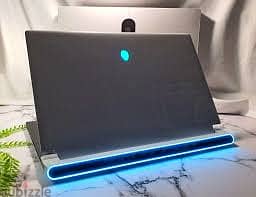 Alienware X17 R1 Gaming laptop 4