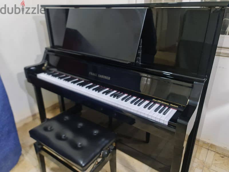 Franz Sandner model Sp-360 professional Highest category  for pianists 18