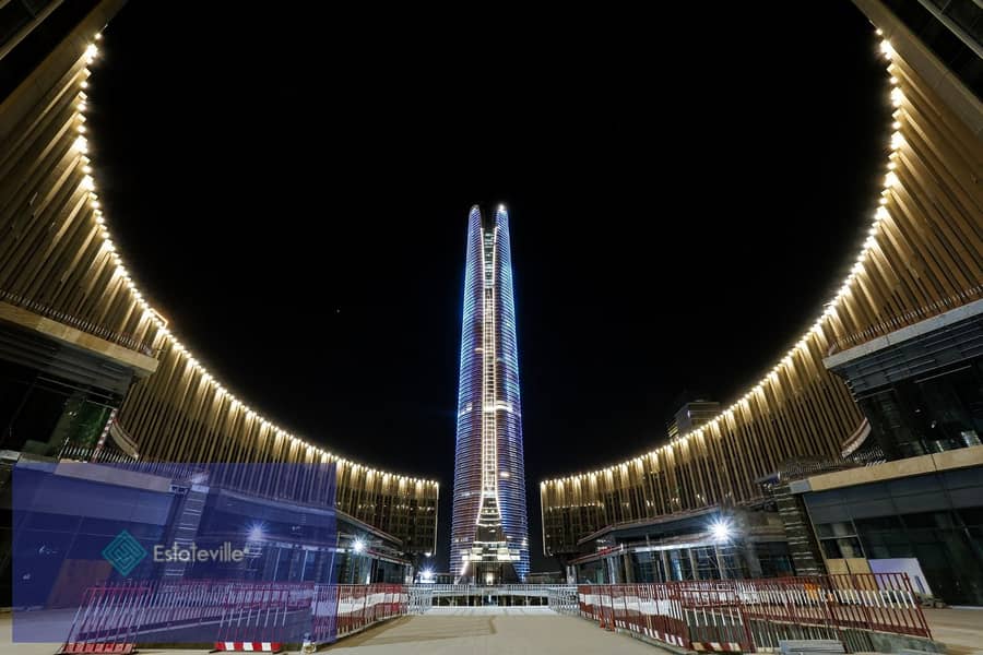 Your office in a first row skyscraper in front of the iconic tower and in the heart of the Green River in the first Twisted tower in Egypt and Africa 8