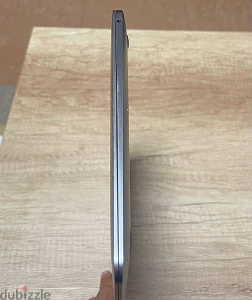 Macbook air retina 2019 13 inch 2