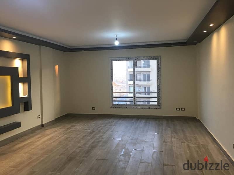 Apartment for rent with kitchen and AC'S in The Square Compound View Landscape  شقة للايجار  بالمطبخ و التكيفات في كمبوند ذا سكوير التجمع فيو لاند سكي 2