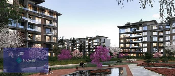 In installments over 9 years, a contract for a 230 sqm apartment in Garden View, directly on Water Feature, on the Suez Road.