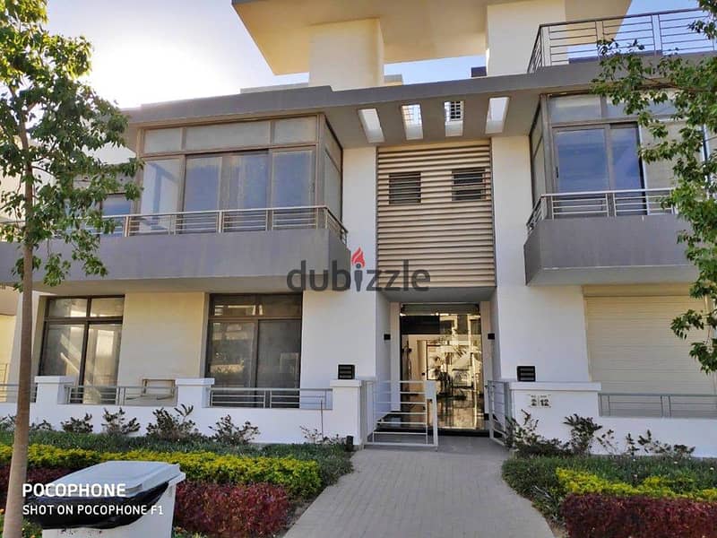 **Apartment 113 sqm Ground Floor + Private Garden in Taj City, Across from Cairo Airport!** 3