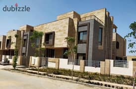 In front of Cairo International Airport, a very distinctive stand-alone villa for sale, 175 m, with a distinctive division on the view, for sale with