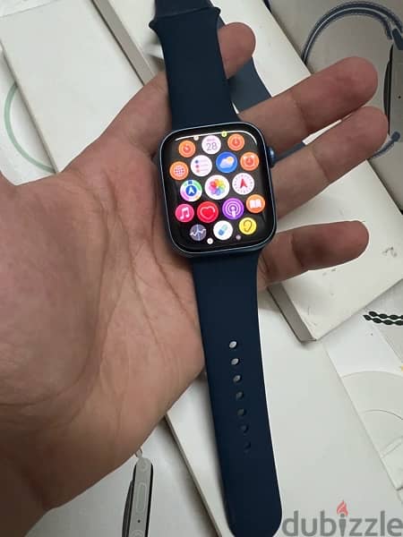 Apple Watch series 7 45MM 3