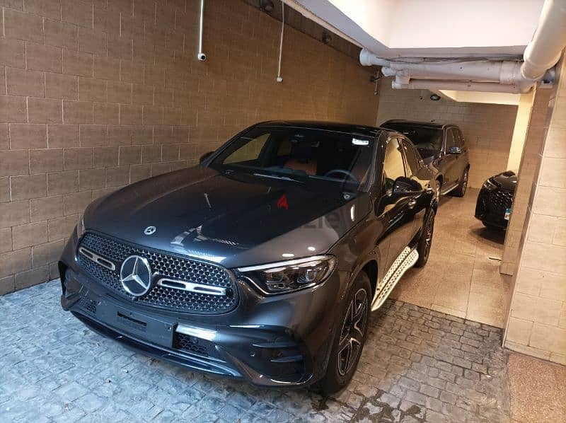 GLC300 كوبيه زيرو 2024 19