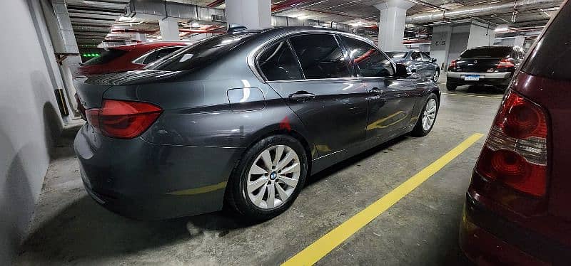 BMW 318 2019 luxury 2