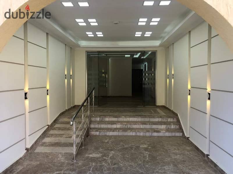 135 sqm apartment (3 rooms) in Al Shorouk, right across from Madinaty. 6