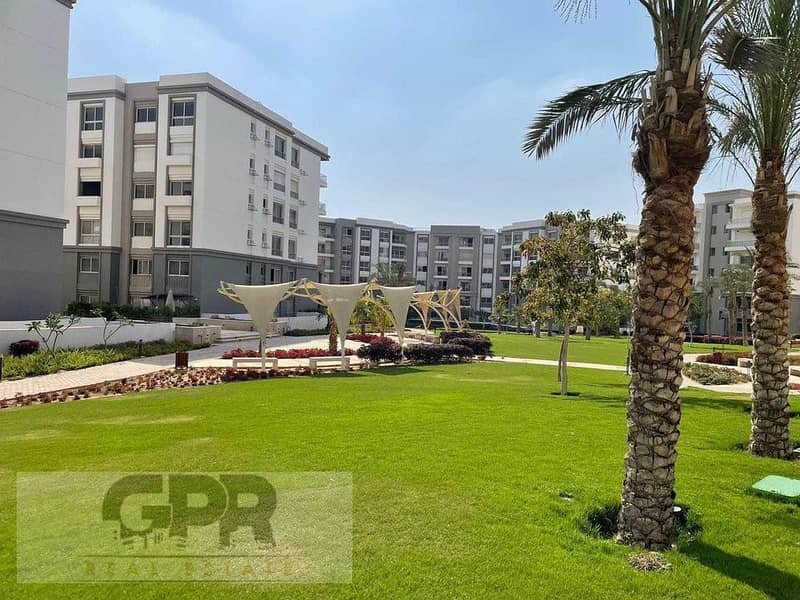 روف بنتهاوس للبيع في هايد بارك نيو كايرو على شارع التسعين دايركت بسعر مميز / penthouse roof in hyde park new cairo for sale with affordable price 6