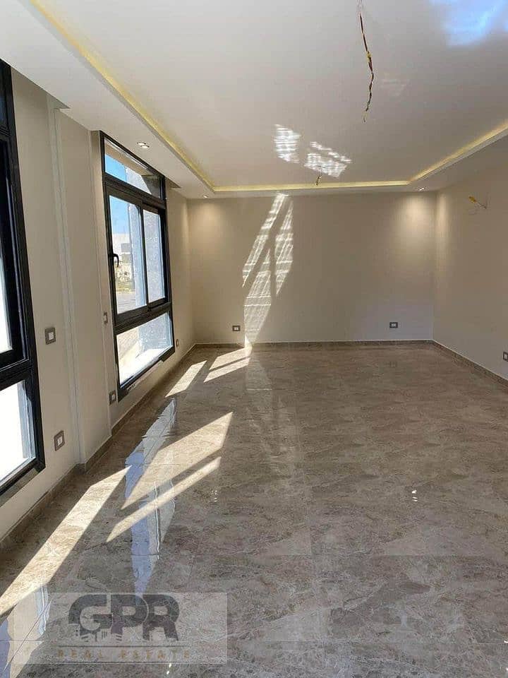 tpyical 4roooms+living room near to auc university in golden square new cairo / أول سكن شقة متشطبة ع المفتاح في كمبوند فيفث سكوير التجمع الخامس 6