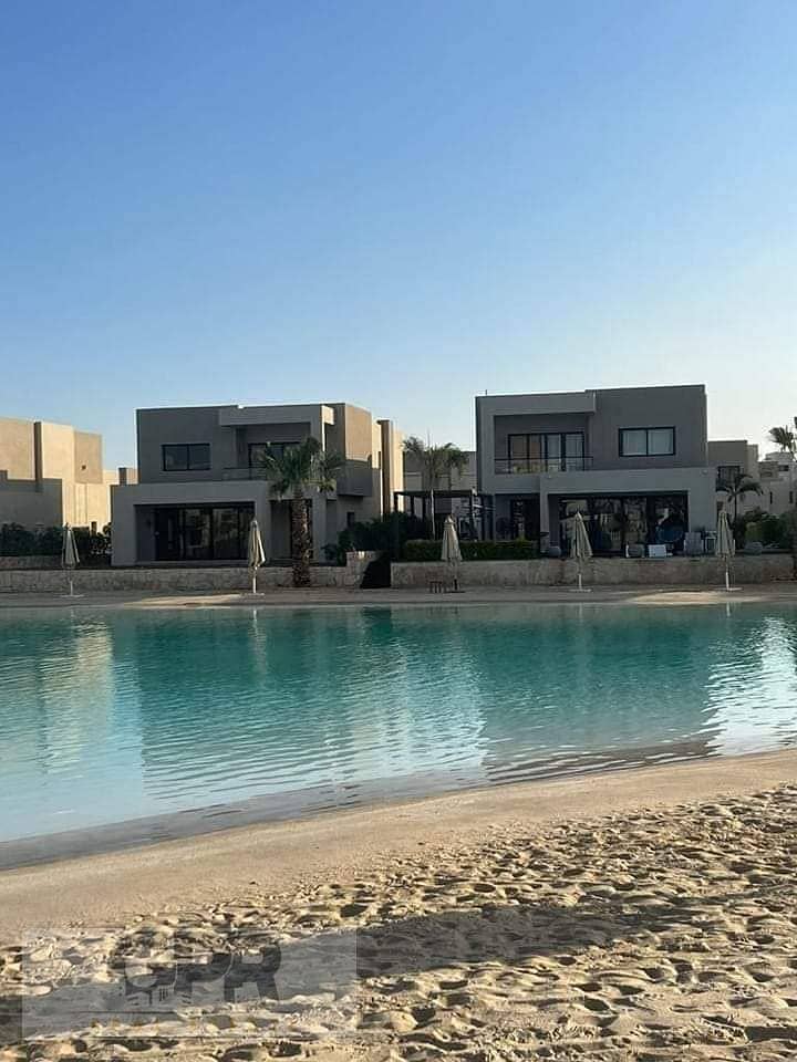 sea view&lagoon garden chalet in azha sahel / شاليه بالمطبخ والتكييفات +رؤية كاملة للبحر للبيع في ازها الساحل الشمالي 9