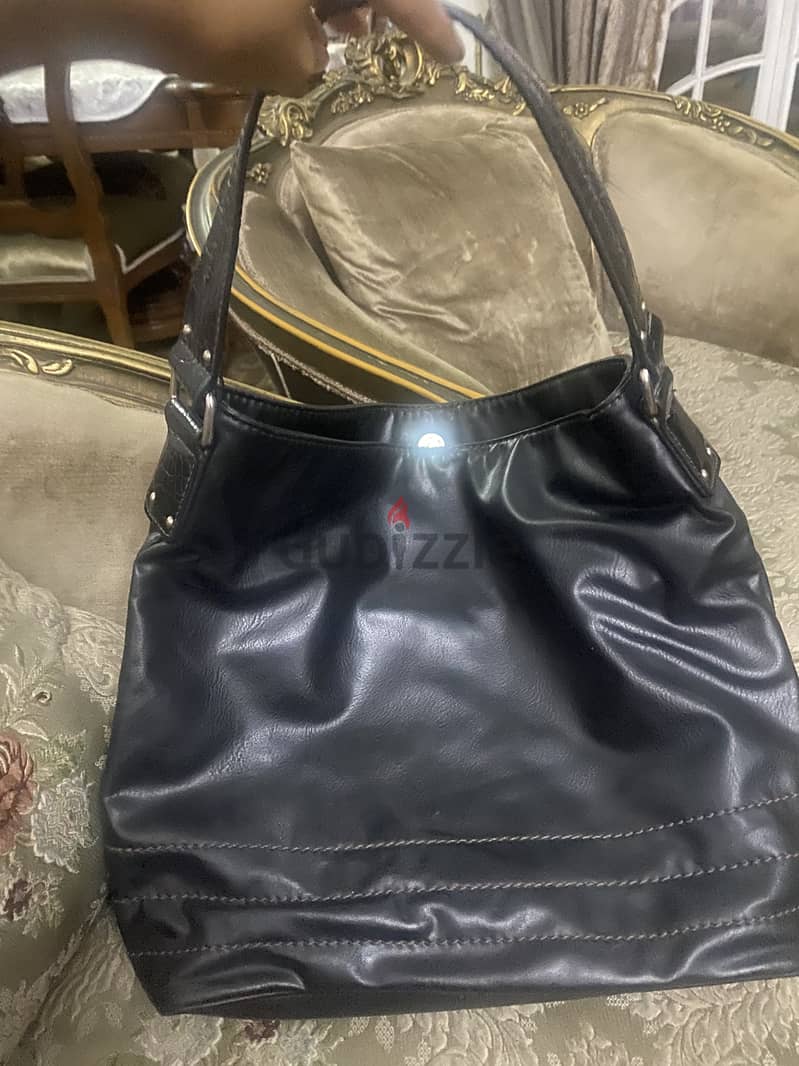 Original Tommy Hilfiger black bag in excellent condition 2