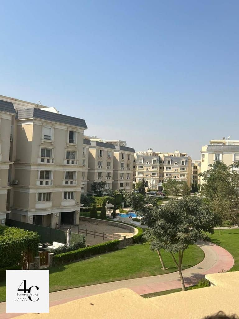 For sale apartment 202m ready to move 3 bedrooms at lowest price and  in best location in compound mountain view hyde park 0