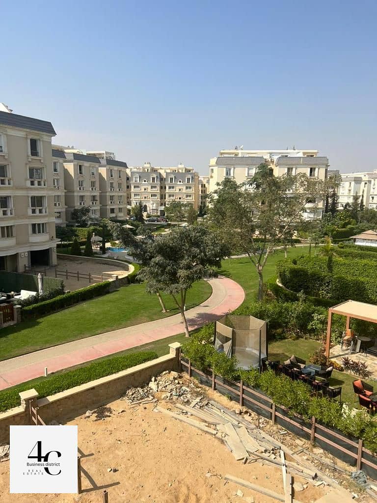 For sale apartment 202m ready to move 3 bedrooms at lowest price and  in best location in compound mountain view hyde park 9