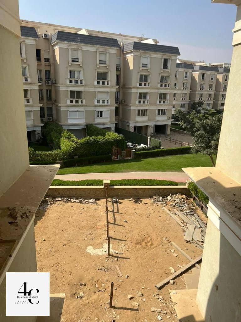 For sale apartment 202m ready to move 3 bedrooms at lowest price and  in best location in compound mountain view hyde park 10