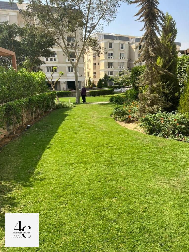 For sale apartment 202m ready to move 3 bedrooms at lowest price and  in best location in compound mountain view hyde park 17