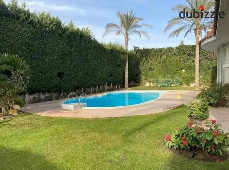 تاون هاوس للبيع (بالسعر القديم)  بتصميم اوروبي  جنب الجامعة الامريكية الباتيو تاون - Luxury Town House for sale (old Price) Next to AUC ,ElPatio Town 3